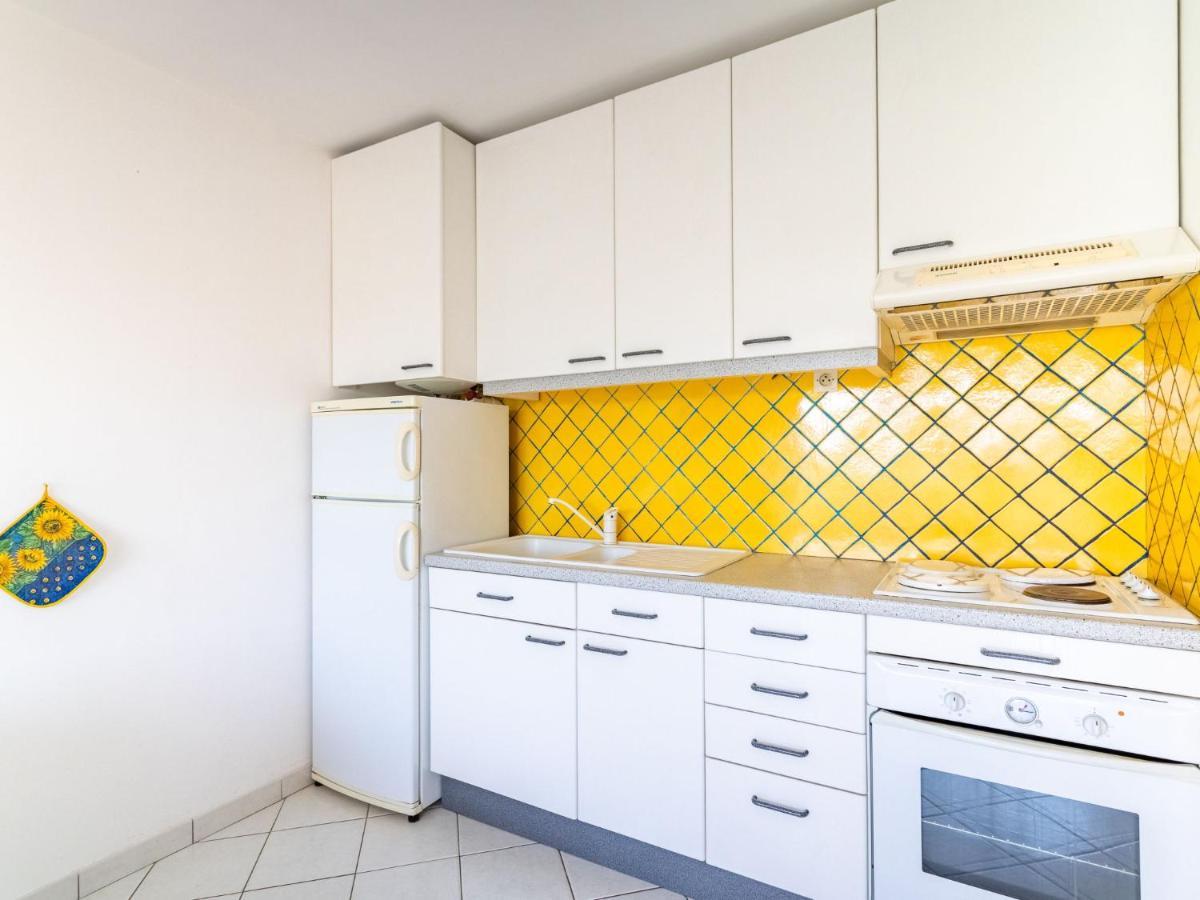 Apartment Les Roses Lauriers By Interhome Льо Лаванду Екстериор снимка