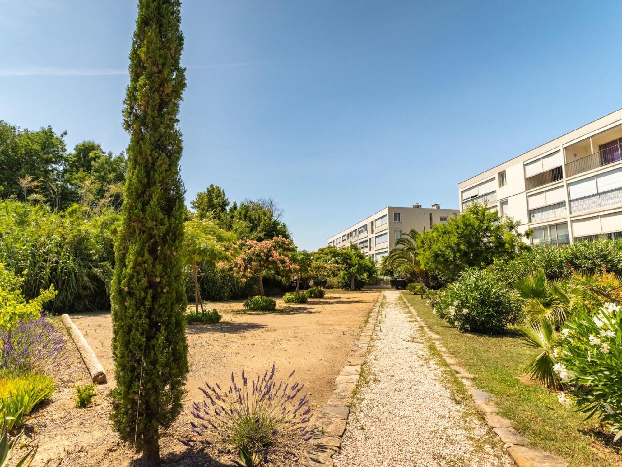 Apartment Les Roses Lauriers By Interhome Льо Лаванду Екстериор снимка