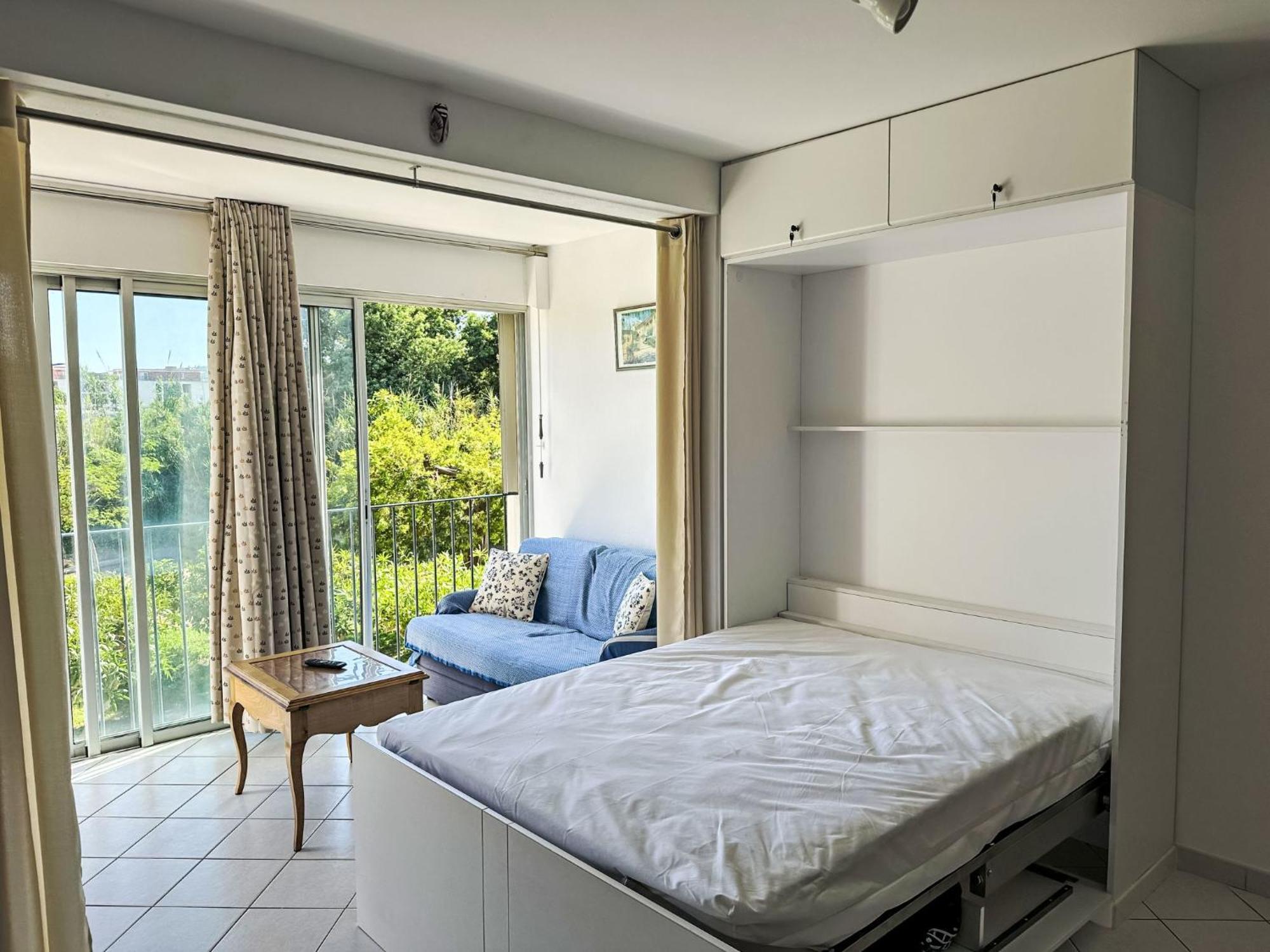 Apartment Les Roses Lauriers By Interhome Льо Лаванду Екстериор снимка
