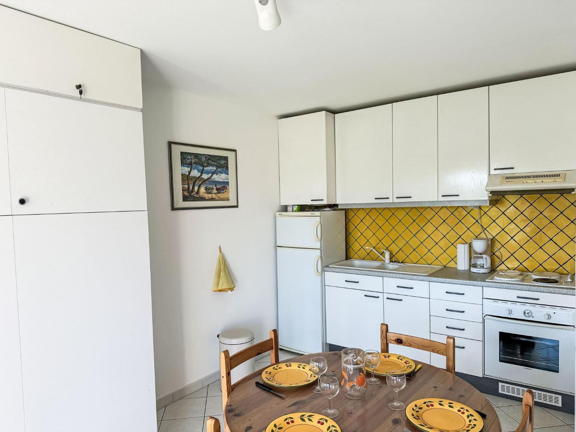 Apartment Les Roses Lauriers By Interhome Льо Лаванду Екстериор снимка
